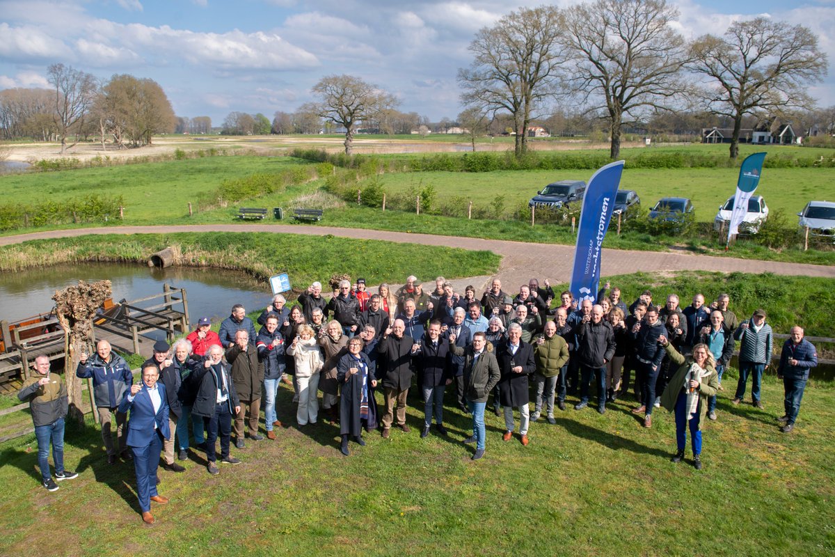 <a href="/gmrijssenholten/">Gemeente Rijssen-Holten</a> <a href="/GemWierden/">Gemeente Wierden</a> <a href="/ProvOverijssel/">Provincie Overijssel</a> <a href="/LandschapOV/">Landschap Overijssel</a> <a href="/RVO_Nederland/">Rijksdienst voor Ondernemend Nederland</a> <a href="/SportvisserijON/">Sportvisserij Oost-Nederland</a>

Op donderdag 20 april 2023 sloten we het project Regge Pelmolen met een feestelijk bijeenkomst af!

Lees het hele artikel hier👇
vechtstromen.nl/projecten/actu…