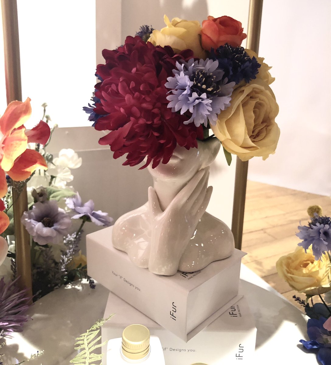 ifur_official's tweet photo. sweetcollection2023のiFurブースはこんな感じでした✨
特大サイズのiFurとお花がお気に入り😍
ブースに来てくれた皆様ありがとうございました!
#iFur
#ヘアプロテイン
#イファー
#sweetcollection2023 https://t.co/rLNtlfmd7N