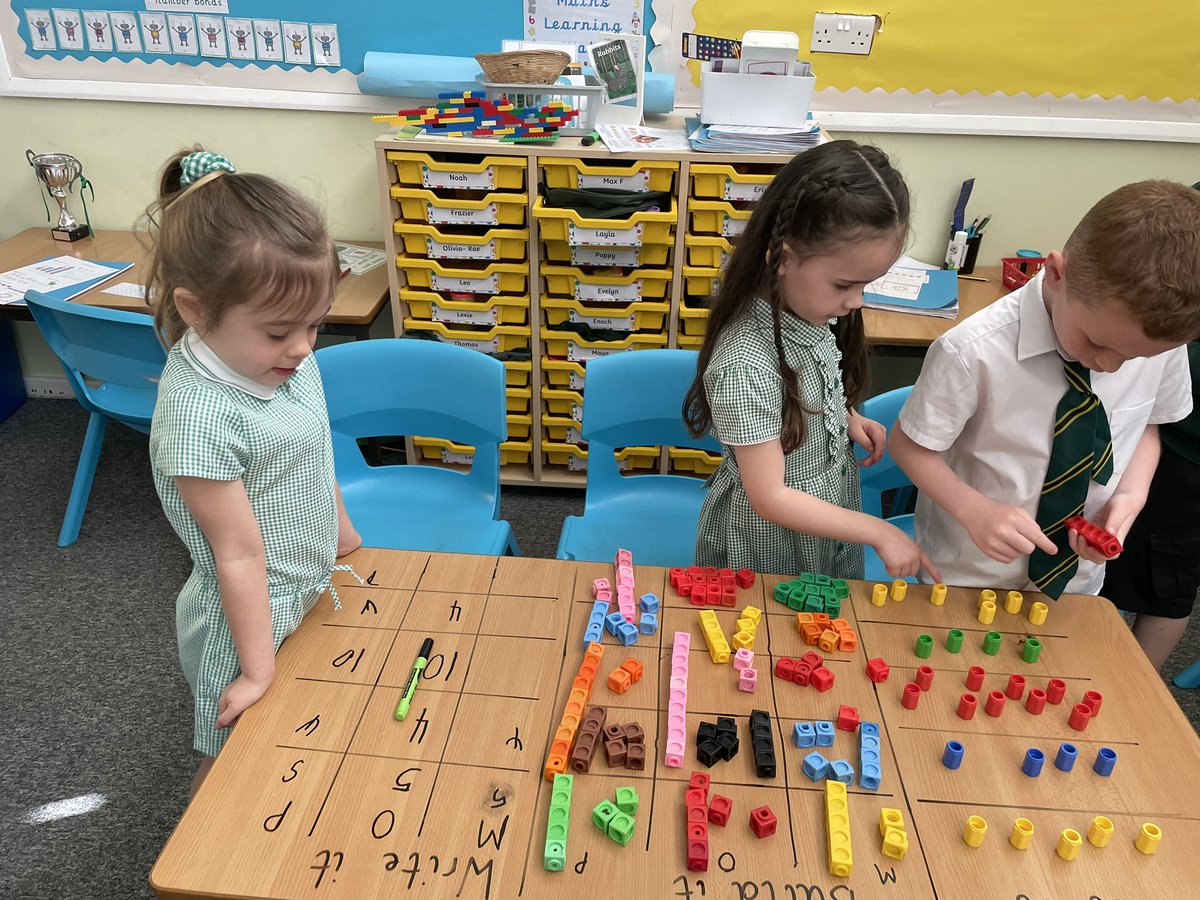 WideyCherry tweet media