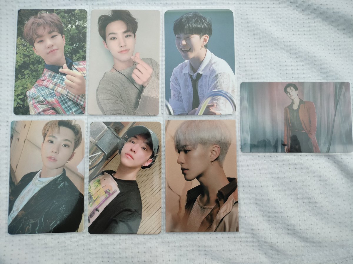 iloveyouThe8's tweet photo. #juliexmaronhand 

SET FOR 1000 PESOS 🤍
MOD: Shopee checkout 
MOP: Gcash/COD
Will ship upon payment or checkout 🫶 https://t.co/q2HYNsiS9C