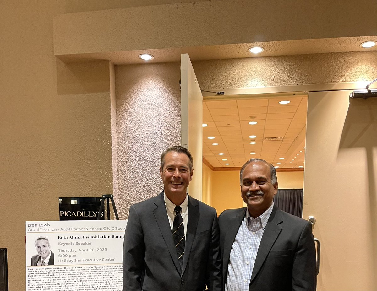 vairama's tweet photo. Great to host the @GrantThorntonUS team at the @BAPmizzou @_BetaAlphaPsi initiation banquet at @Mizzou last night. A great group of @MizzouBusiness accounting students and an insightful, inspirational talk by Brett Lewis. The future is bright! #education #careers #honors https://t.co/n6bxakBfky