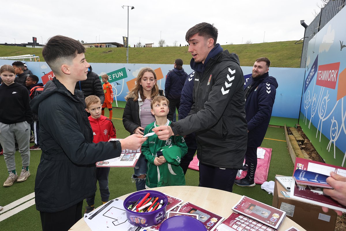 🤩 Join us before the game for some fun in the <a href="/IN_n_OUTcentres/">IN'n'OUT Autocentres</a> family area! 👊 

#ProudToBe | #Together | #ShoeArmy 👞