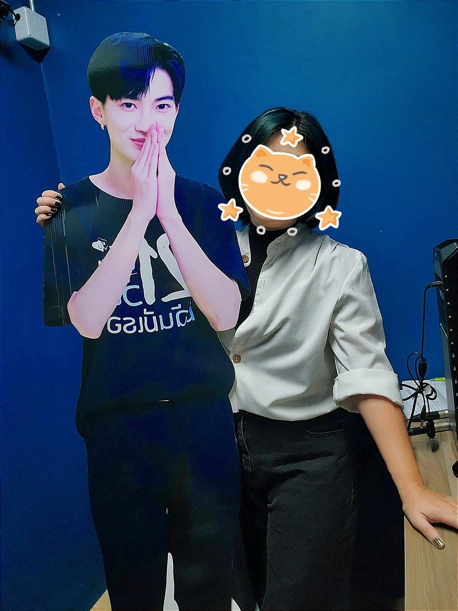 miiiw_mn's tweet photo. มาแล้วค่าาาา น่ารักมากๆ เลยย ✨😺🤭
ขอบคุณนะคะ
ของรางวัลจากซีรีส์ #FutureEP3
จาก @fc_bigboom
#ลิตเติ้ลแคทของบิ๊กบูม #bbjs
#วิศวะสุดหล่อกับคุณหมอของผม https://t.co/zEmeYOPSxE