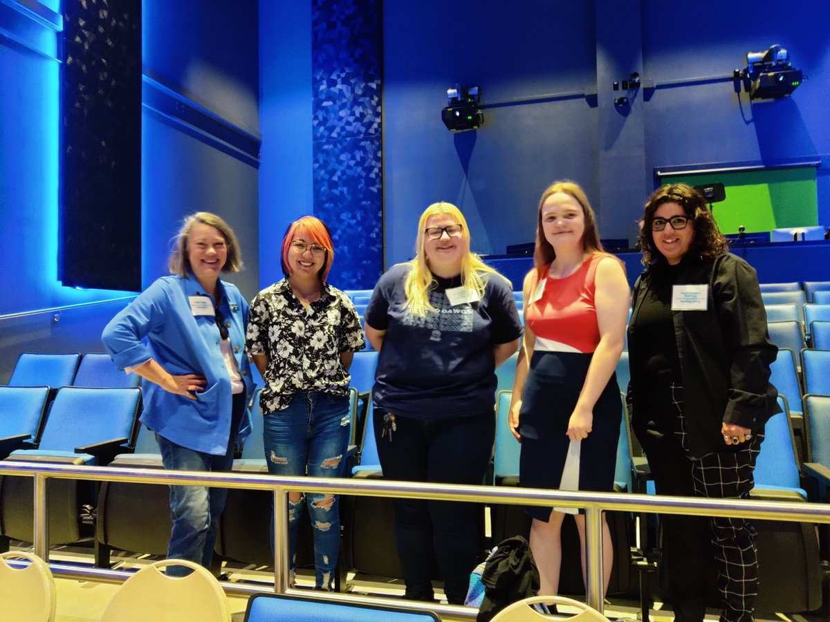 SWOSU_Lang_Lit's tweet image. So very proud of our majors at the SWOSU Research Fair! #swosu #swosulanglit #swosuresearchfair And thank you, Dr. Kelley Logan for the photos! Your smile is infectious.