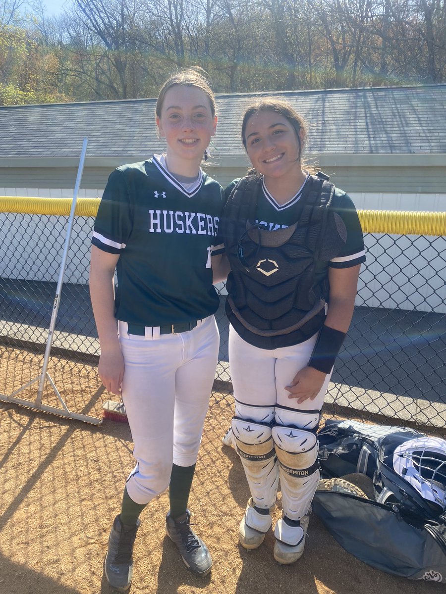 YorktownSB's tweet photo. In her first varsity game, 8th grader Kate Brown, earned herself her first varsity win! 11 Ks and 1 BB! Also went 2-3 at the plate with 2 runs, 2 RBIs and 2 BB! Way to go KB💪🏼 @LoHud_Debbie @LoHudSoftball @YCSD_Athletics https://t.co/CUQbUDDECy