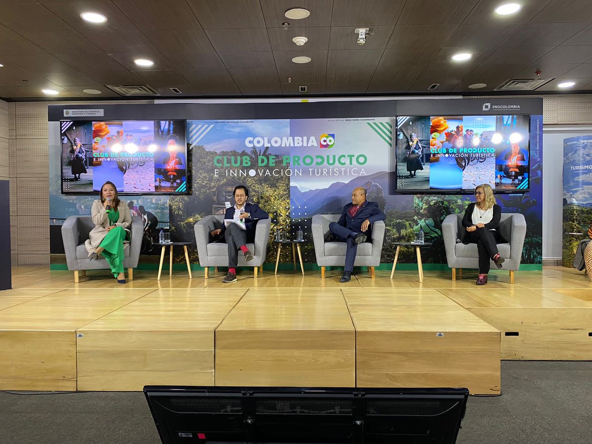 g_salcedo_r's tweet photo. Es un orgullo presentar los resultados del Club de Producto en Innovación Turística.

Gracias al trabajo con los empresarios, lanzamos los catálogos de turismo de Naturaleza, Cultura, Alojamiento, Bienestar y Comunitario.

Acá se encuentran 👉https://t.co/h51YwNeNin https://t.co/Ab0Utjd8gv