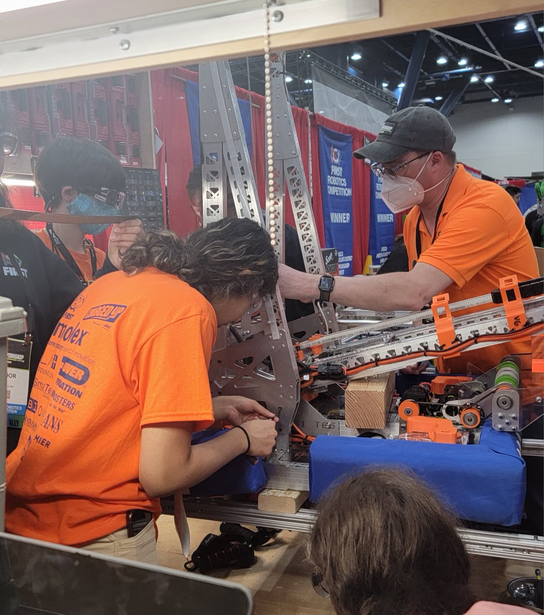 FIRST Robotics Competition tweet media