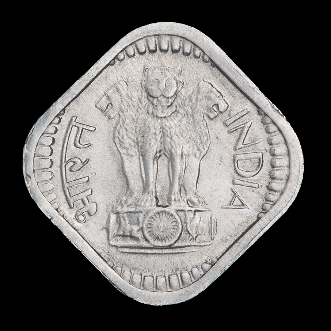 BoCMuseum's tweet image. There are 100 “paise” in 1 Indian rupee. 
When this 5-paise coin was issued in 1972, 1 rupee was worth roughly 20¢. 
This coin was worth 1 Canadian cent. #CoinWeek @ANACoins