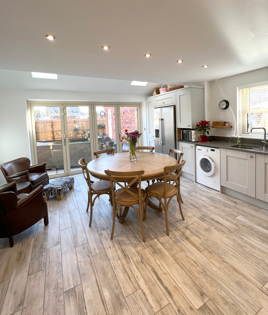 AlexandersLtd's tweet photo. NEW BUILD
Plot 16, Hedgerow Close, Old Dalby
Call to view: 01664 896332

A superb, exclusive development on the edge of the highly regarded, thriving village of Old Dalby.

#teamalexanders #loughborough #ashby-de-la-zouch #shepshed #meltonmowbray #marketbosworth #eastmidlands https://t.co/EsBfBD1QXO