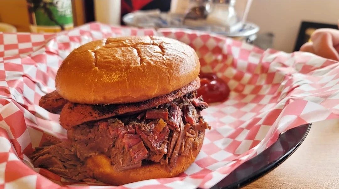 tbaconsbbq's tweet photo. We're truly grateful to be able to do what we love the most – serve our beloved community great food. Thank you for supporting us! https://t.co/UqsqlUzSYJ