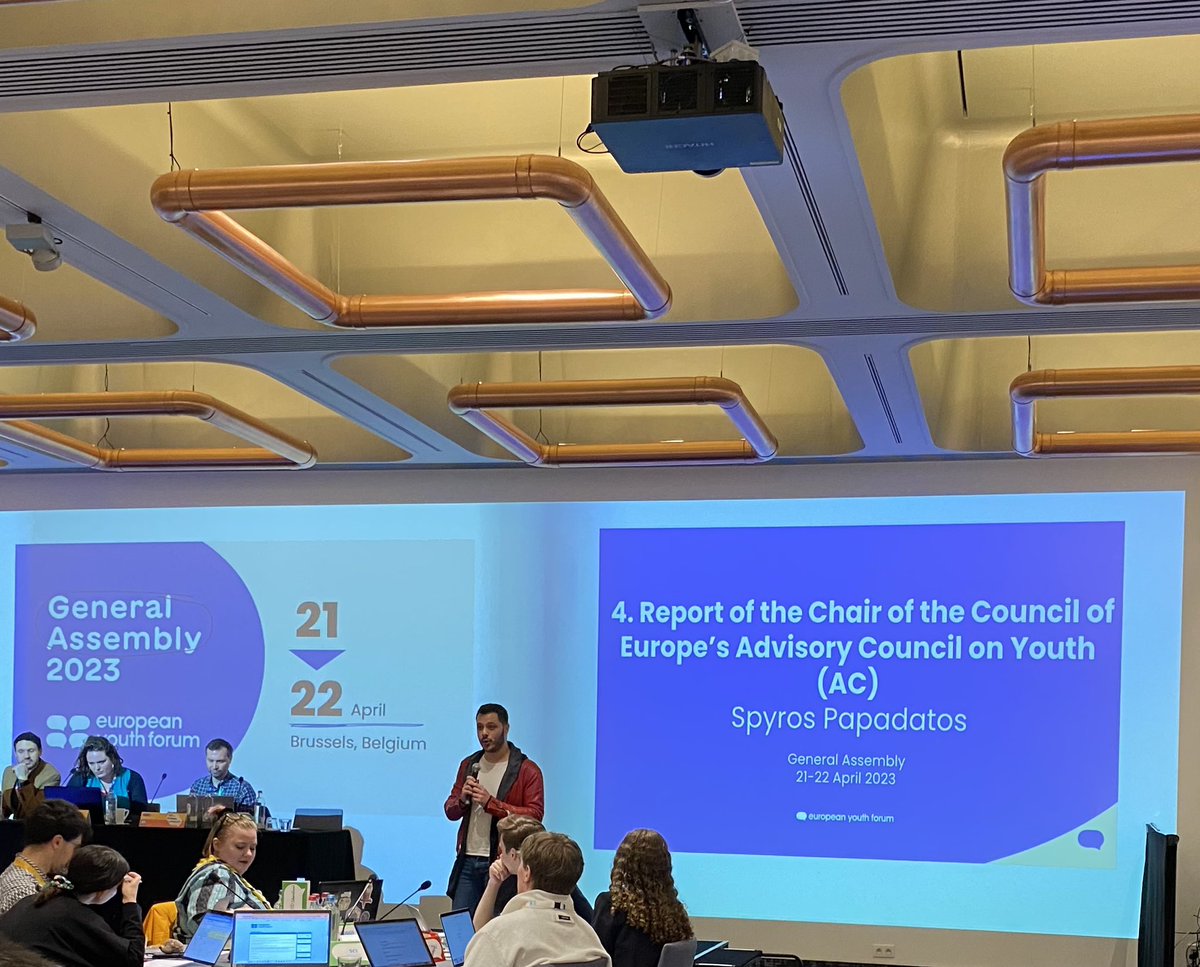 Spyros, le President du <a href="/ACoY_CoE/">Advisory Council on Youth</a> du <a href="/coe/">Council of Europe</a> a présenté le rapport de nos activités depuis le dernier COMEM ! 
📍Sommet de Reykjavik, recommandations, place des jeunes, budget du fonds européen pour la jeunesse…
#PourLesDroitdDesJeunes