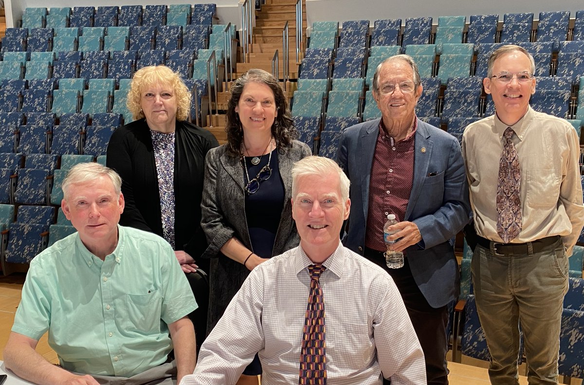 NRMA298's tweet photo. RT@The_AFM RT @ICSOM: This week ICSOM joined the AFM and ROPA in Miami for our annual presentation to the first-year Fellows of the New World Symphony, when the benefits of union membership were discussed. @nwsymphony @The_AFM @ROPAorchestras https://t.co/2uG7xwBeVC