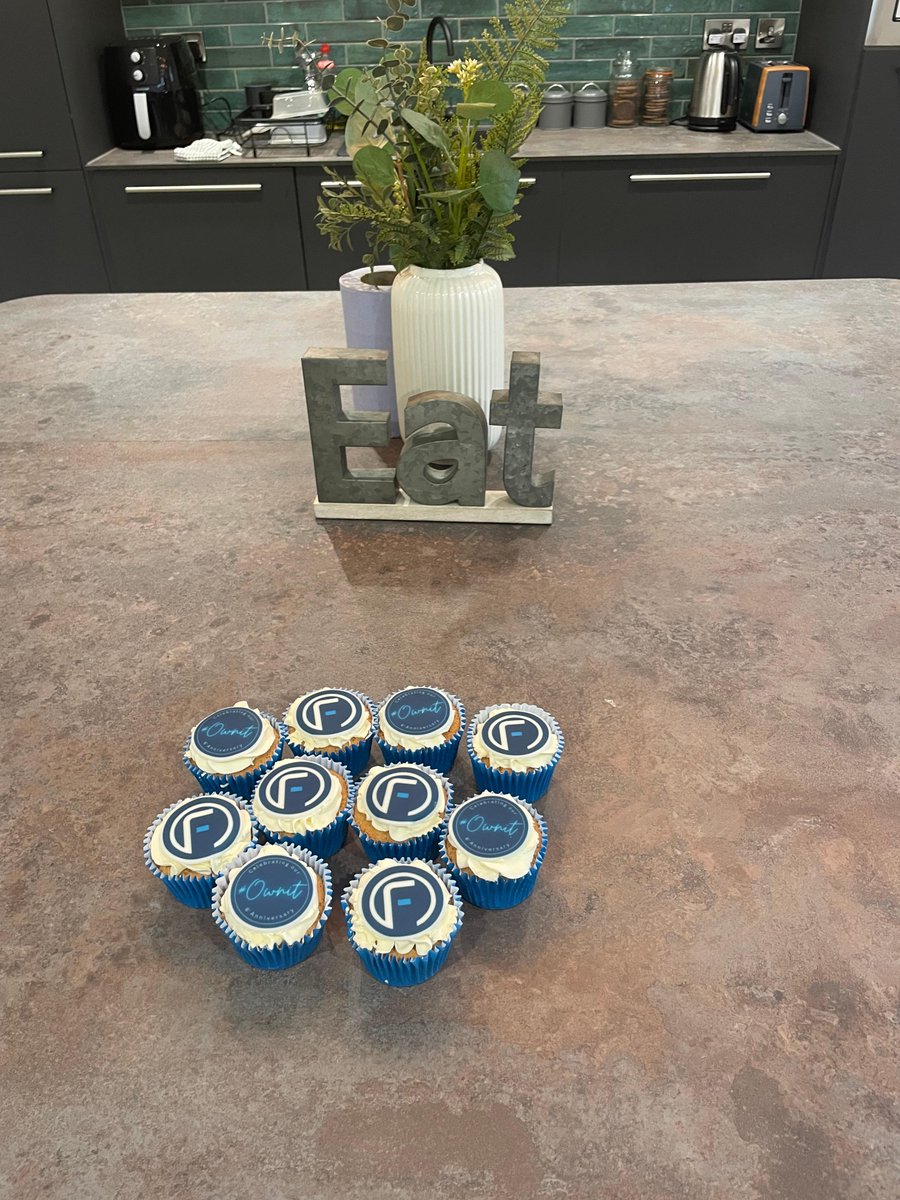formula_rec's tweet photo. (continued from previous) 🍾 Next week, our London and Cornwall offices are coming together in St. Ives for Formula's end-of-year festivities... https://t.co/jzoWTIIffX