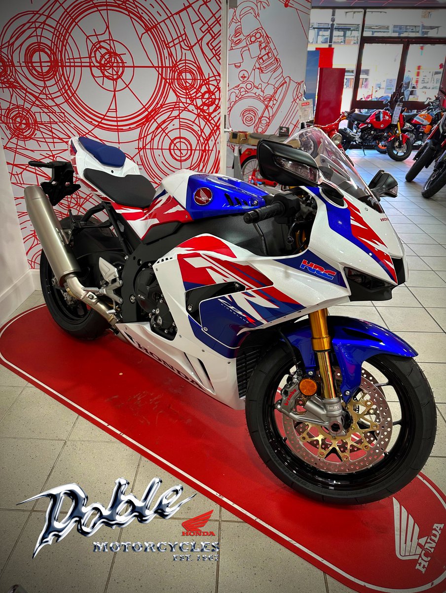 Unbelievably we actually have a Fireblade in stock! Make it yours today by coming in to see us or giving us a call on 0800 975 2669.
What better way to spend the summer than on this!?
#CatchTheSun
#WeAreBikers