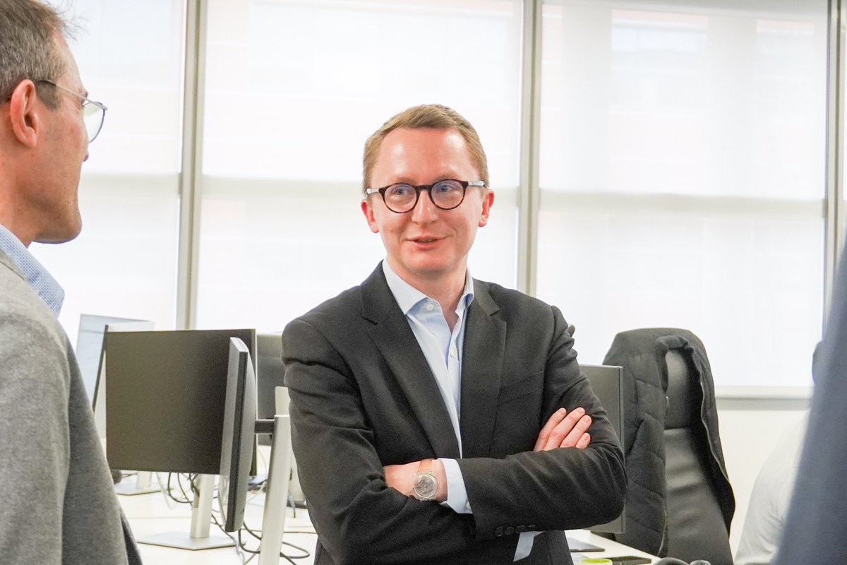 midy_paul's tweet photo. 💾  Rencontre avec David Khuat-Duy, CEO d’@ivalua, licorne française qui développe avec l’#IA des logiciels de gestion des achats pour les entreprises. 

🇫🇷 Leurs serveurs situés en France garantissent une utilisation souveraine et respectueuse des données personnelles. https://t.co/zMVdvbxJWz