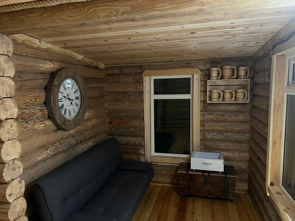 TimberTeamUK's tweet photo. Happy Friday everyone! What's better than relaxing in a solid log sauna? Our handcrafted saunas provide the ultimate sauna experience, combining authenticity with health benefits. Contact us today to start your journey towards better health and relaxation! #logsauna https://t.co/qTz3OHXW31