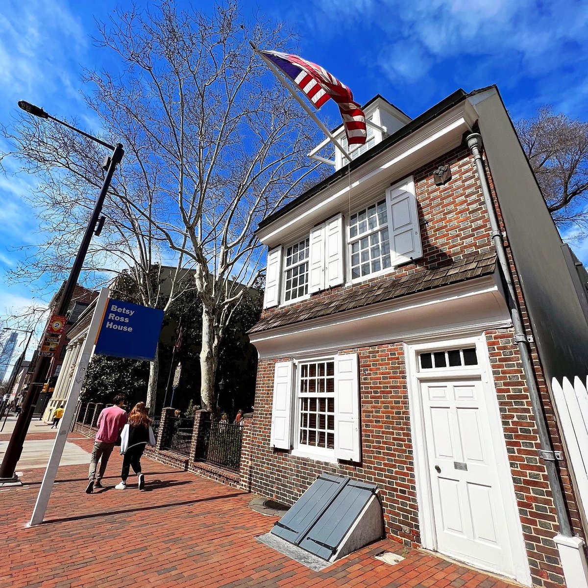 LibertyCo1776's tweet image. 🥁  MAJOR ANNOUNCMENT 🥁  We're beyond thrilled to announce that Liberty &amp;amp; Co. will be moving to Old City, Philadelphia in June at 234 Arch, directly across the street from the Betsy Ross House! Liberty &amp;amp; Co. was launched 5 years ago with the intentions of being nothing more than…