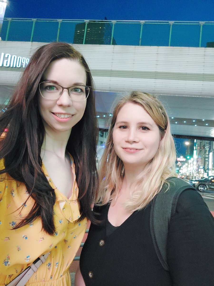 MissMoonBunny13's tweet photo. Sorry, falls ich dir heute ein Ohr abgekaut habe, @jeshiedesu. War ein toller Abend mit tollen Gesprächen. https://t.co/4hnznIqw1q