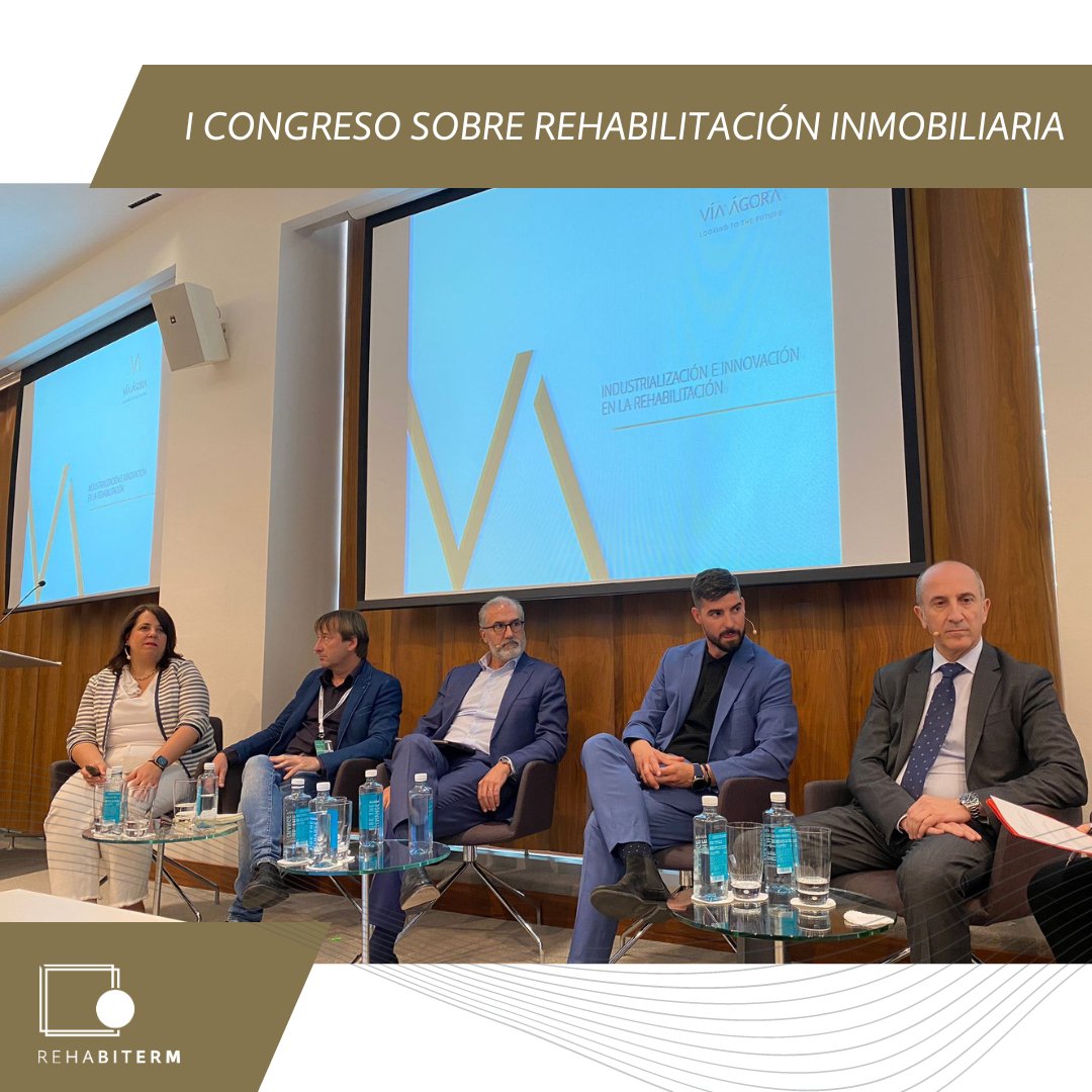 La #industrialización y la #innovación son dos puntos clave para rehabilitar y mejorar la eficiencia energética de nuestro parque #inmobiliario. 🏢 Este ha sido el tema principal de la mesa redonda, enmarcada en el I Congreso sobre la #rehabilitación inmobiliaria.