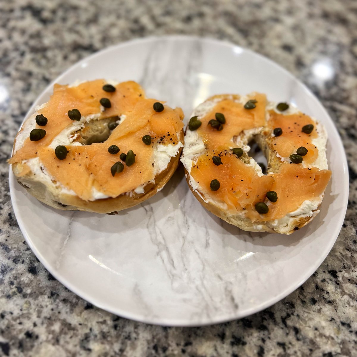 panthergirlrx's tweet photo. Breakfast of champions: Bagels 🥯 and Lox…. #ChefJenni👩🏼🍳 https://t.co/X8rwA5TzU3