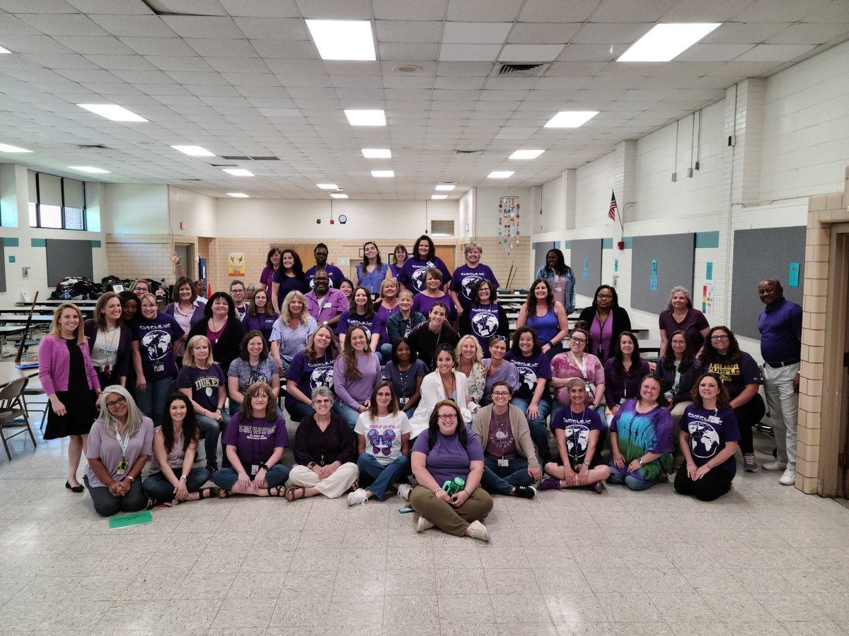 SEELilHawks's tweet photo. Our staff and students at SEE had a great week celebrating our military children! 

#PurpleUpVA and #CPSCelebrates! https://t.co/HlZkYj4oOh