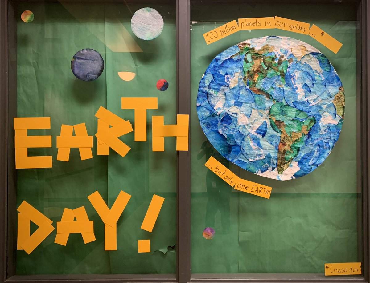 MsTyeArt's tweet photo. Happy #EarthDay ! The earth is our mom and our home, let’s keep her beautiful!🌎🌊🕷️🌱 #HornDreamsBig https://t.co/ayFhhNXisZ