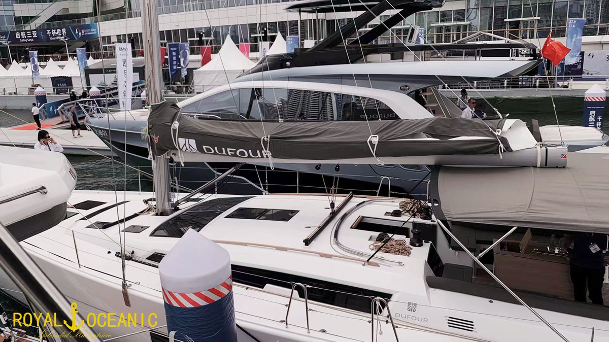 TheRoyalOceanic's tweet photo. #asia #boating #boatingawards #boatshow #boatshow2023 #boatingsanya #royaloceanic #yachting #yachts https://t.co/qEkybbQ3kS