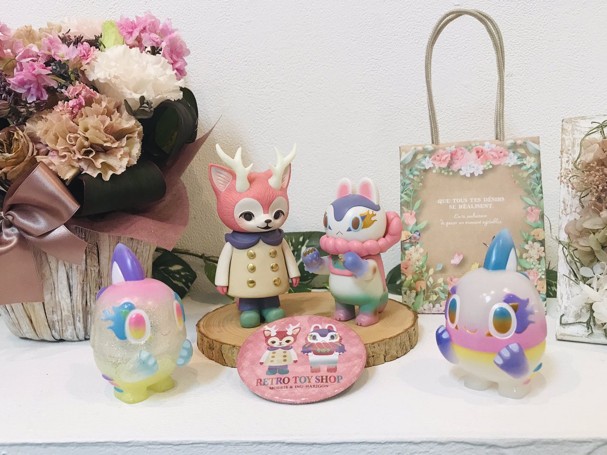 UshimaruSaeki's tweet photo. #retrotoyshop へ、 #宮カワ コンビとお邪魔してきました🐡✨
照紗さんとひなたさんの優しく可愛い世界…♪
とっても癒されました☺️
3枚目、イヌちゃんが迷子になったモリスをお迎えにきていました。 https://t.co/M6Ki6XDX4D