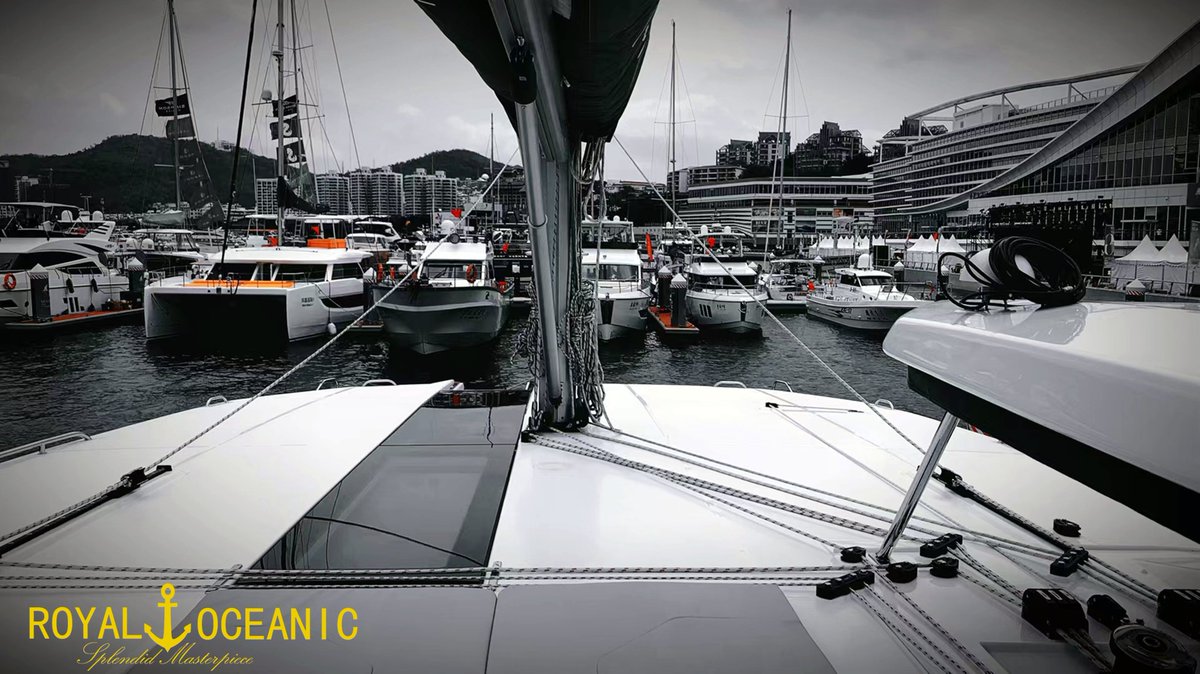 TheRoyalOceanic's tweet photo. #asia #boating #boatingawards #boatshow #boatshow2023 #boatingsanya #royaloceanic #yachting #yachts https://t.co/qEkybbQ3kS