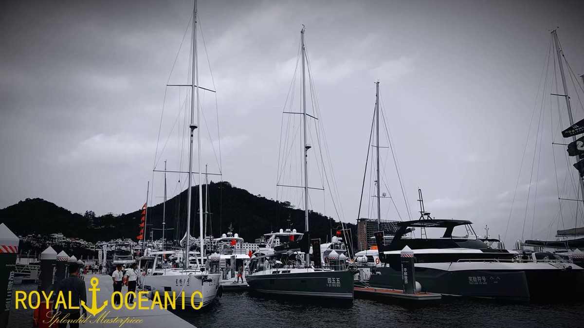 TheRoyalOceanic's tweet photo. #asia #boating #boatingawards #boatshow #boatshow2023 #boatingsanya #royaloceanic #yachting #yachts https://t.co/qEkybbQ3kS