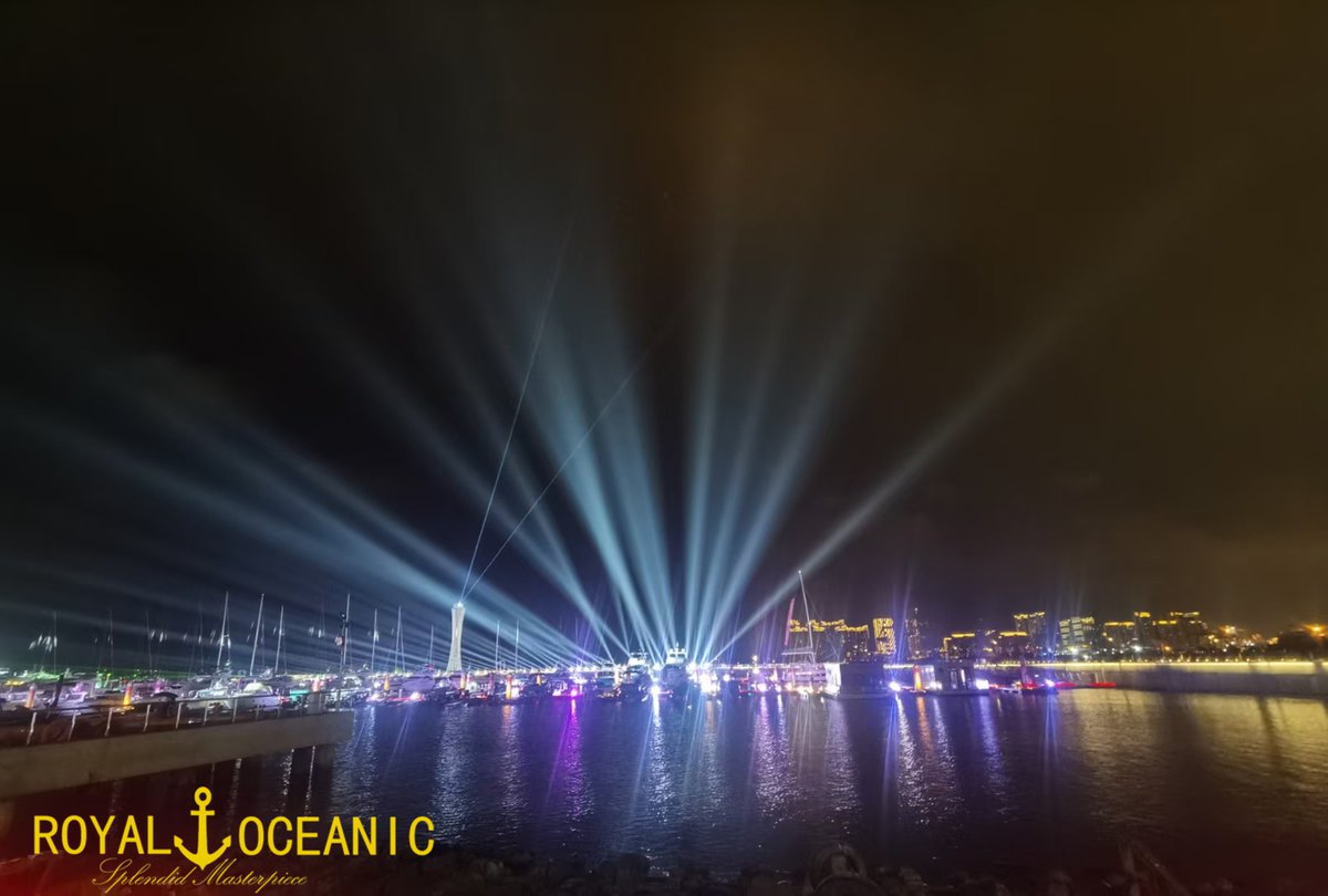TheRoyalOceanic's tweet photo. #asia #boating #boatingawards #boatshow #boatshow2023 #boatingsanya #royaloceanic #yachting #yachts https://t.co/qEkybbQ3kS