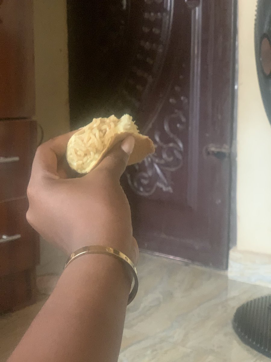 sispeacethe2nd's tweet photo. I made a taco 🌮 today guys🤭 https://t.co/tzdymiCCJR