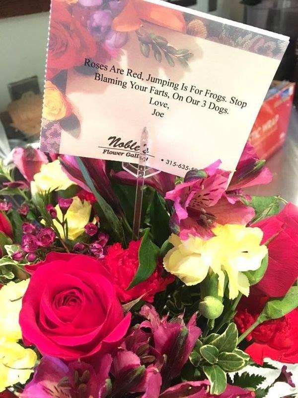 Turgid1M's tweet photo. #ThingsToAvoidAtAWedding 

Flowers From Joe... https://t.co/Kx3XyjjZzS