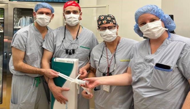 Please join us in congratulating Dr Randy Moore, Professor Sabine Wipper, Dr Scott McClure, Dr Kenton Rommens, Dr Eric Herget, and the team at the University of Calgary in Canada on the successful first implant of the Thoracoflo device in North America.

#Thoracoflo #TerumoAortic