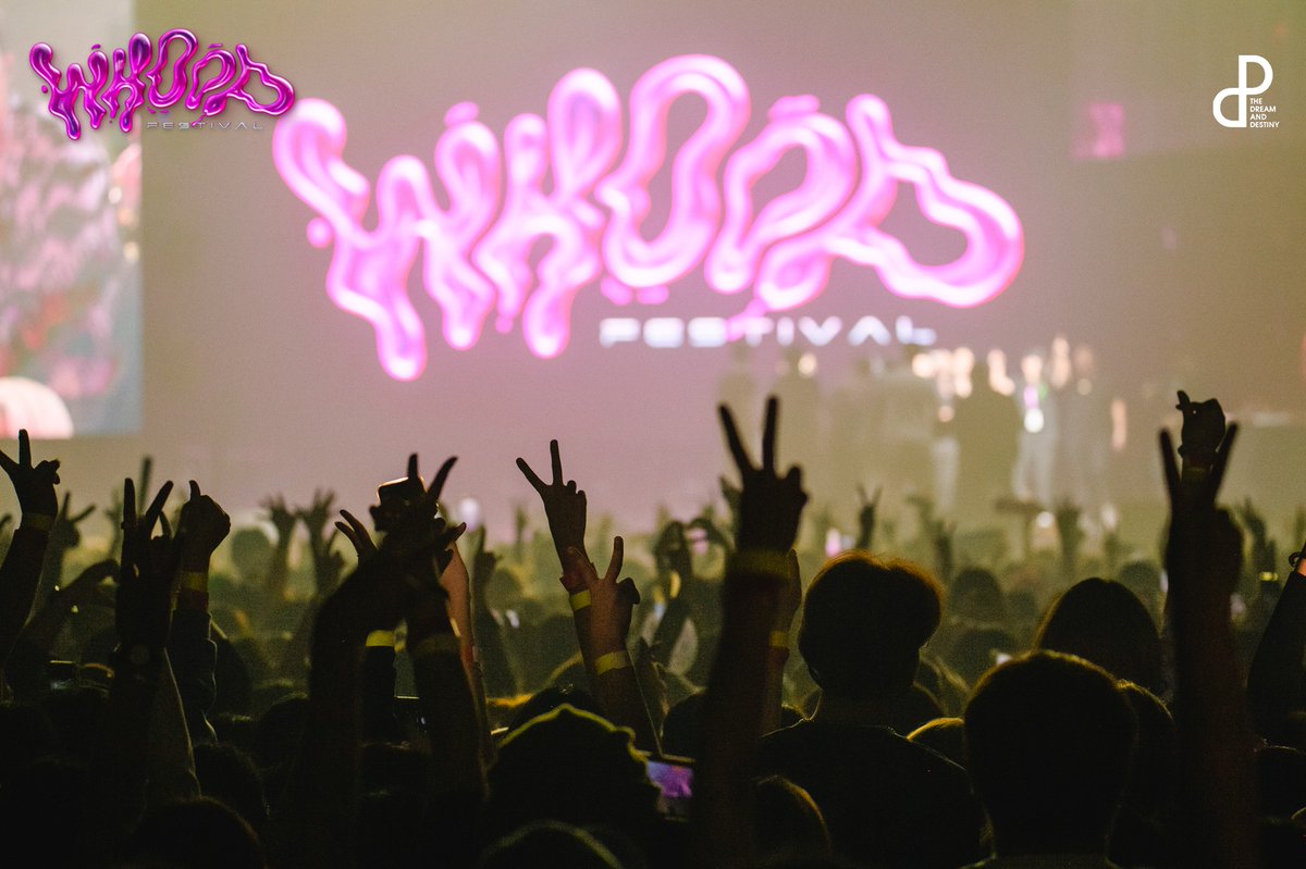 TheDNDth's tweet photo. 🤩 อยากเห็นศิลปิน K-HIP คนไหนใน 'WHOOP FESTIVAL' ?

ร่วมเสนอชื่อศิลปิน K-HIP ที่คุณชื่นชอบและอยากชมการแสดงแบบใกล้ชิดติดขอบเวทีได้แล้ววันนี้! 🎶

→ https://t.co/r4EmR9UEVR

#THEDNDTH #WhoopFestBKK2023 https://t.co/bM70C0st3O