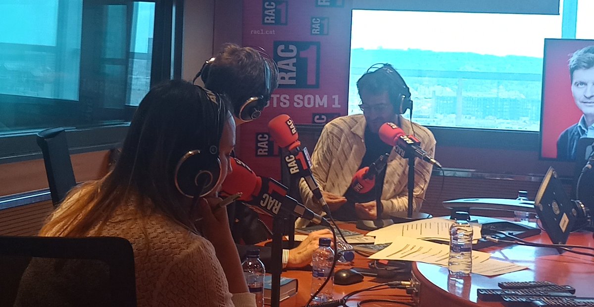 xavicanet's tweet photo. Genial com sempre Marc Giró al @vosteprimerac1
Avui amb el @guillemromatort hem presentat #PostureoReal https://t.co/f8FbKV2SpN