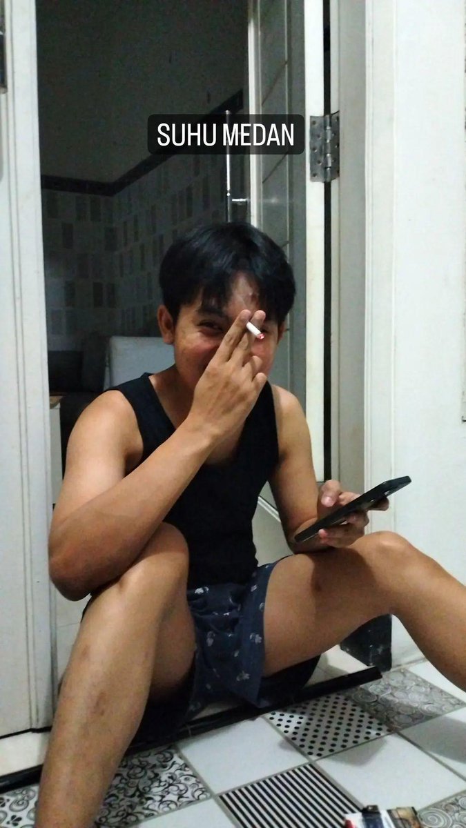 Sindu182's tweet photo. Bersama suhu medan https://t.co/9WMgYVlk3u