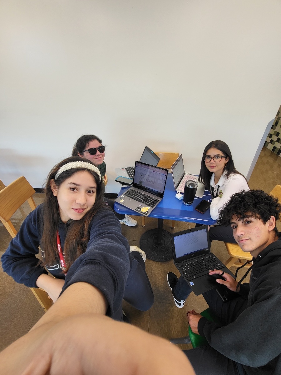 RutzSall_'s tweet photo. Recorded a rough draft of our video! We love being able to have lexie with us today🌸🤍 https://t.co/SZKKg1EPpC