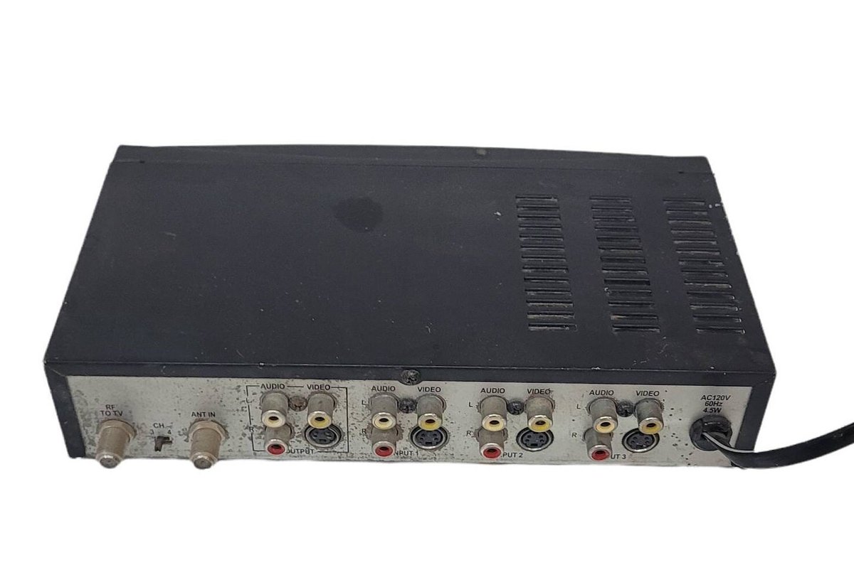 Kitchenconext's tweet image. Video source selector rca cable organizing switcher tuppu.net/389fcfed #kitchenconnection #Etsy #SwitchBox