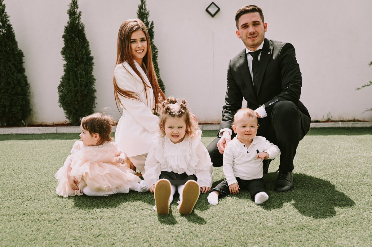 isak_arnel's tweet photo. BAJRAM ŠERIF MUBAREK OLSUN🕌

Želim Vam da bajramske dane provedete u sreći sa svojim najbližim, prijateljima i komšijama.❤️ https://t.co/Oupp7ypiN4