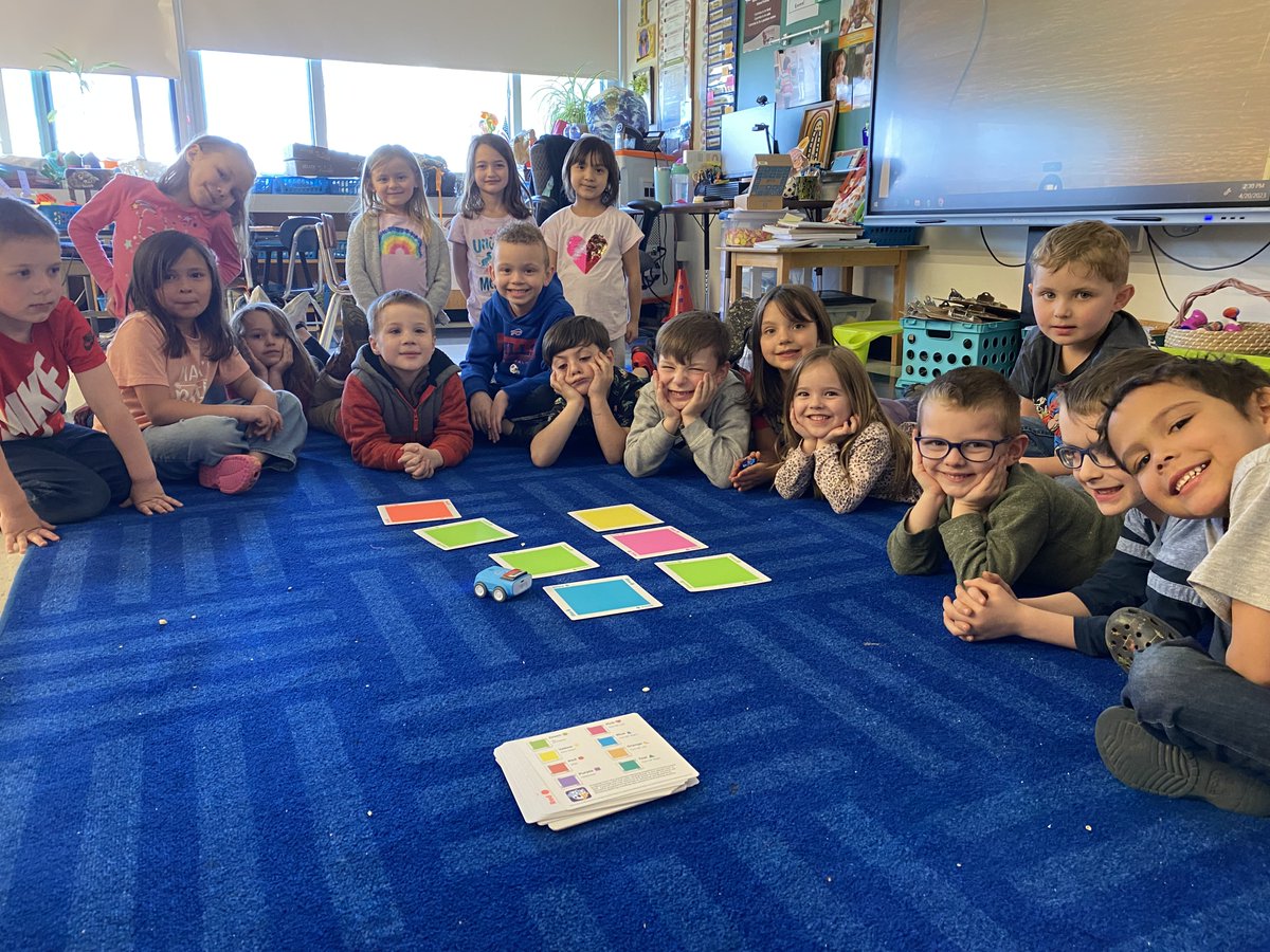 CentralSquareSD's tweet photo. These kindergarteners at Millard Hawk had an absolute blast while learning about coding during a recent lesson! Awesome job, kids! #CSquarePROUD #RedhawksRule https://t.co/q5c1FcXaWZ