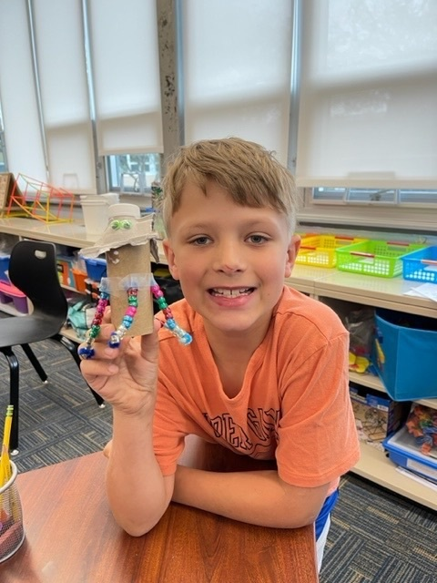 StonyBrookElem's tweet photo. In honor of Earth Day, 3rd graders used recycled materials to create "Litterbugs" #SBhasHEART https://t.co/dlOcE0xjsO