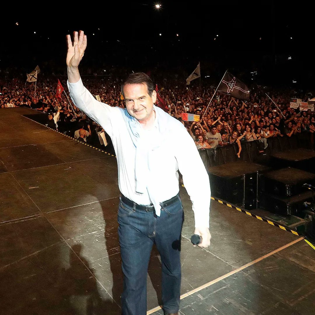 abelcaballero's tweet photo. El 27 de julio tendremos en Vigo a un artista notable y de gran trayectoria. 
¡@AlejandroSanz actuará gratis este verano en Castrelos!

Desde el gobierno acabamos de iniciar el proceso de contratación de este concierto. https://t.co/uMyri90ptH