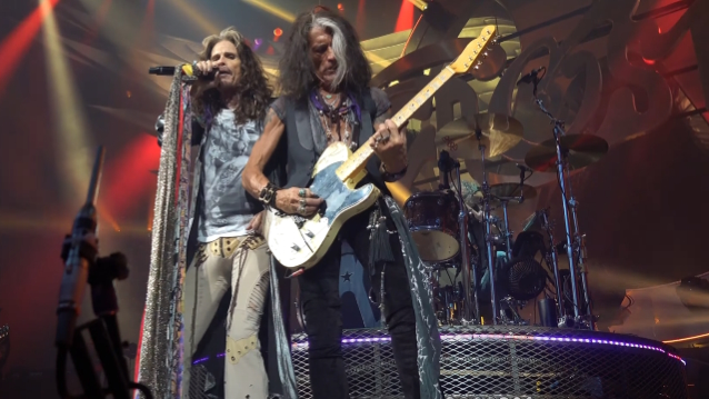 BLABBERMOUTHNET's tweet photo. AEROSMITH To Announce 40-Plus-Date U.S. Tour On 'The Howard Stern Show' https://t.co/10ewrCt3SK https://t.co/96Wb4Jmnbf