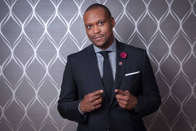 PhilMphela's tweet photo. TITBIT:

Filmmaker Mandla N is following in Tyler Perrys footsteps and building studios in Ruimsig, JHB.

The studios, which are in construction, are already servicing his hit show The Black Door.

His dream is for the lot be the biggest studios in Africa

#KgopoloReports https://t.co/PrkhRdZ5wU