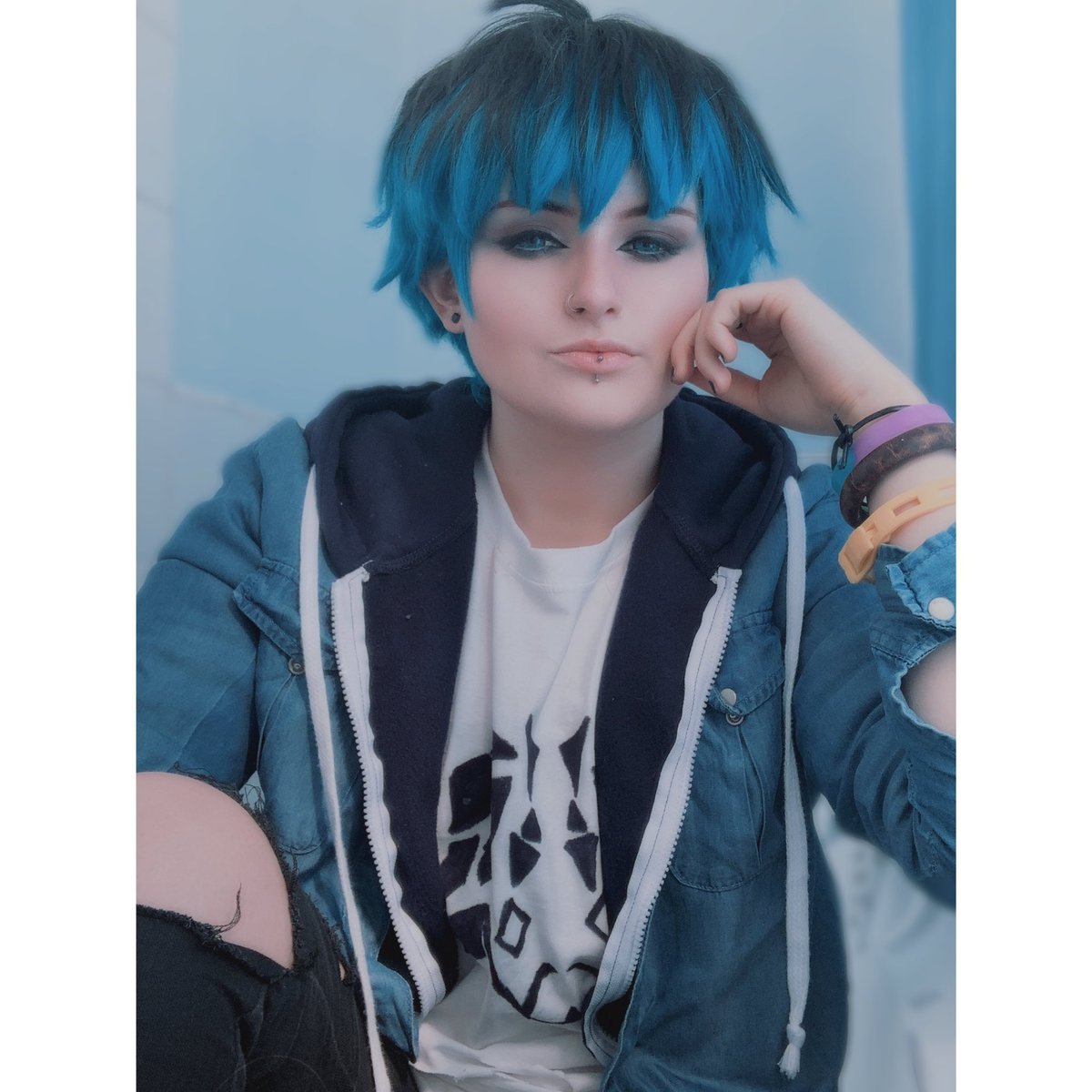 Lolipopopu's tweet photo. Luka from miraculous cosplay :) #miraculous #ladybug #MiraculousLadybug #luka #LukaCouffaine #lukacouffainecosplay #mlb #mlbcosplay #miraculousladybugcosplay https://t.co/ND6PDiETwT