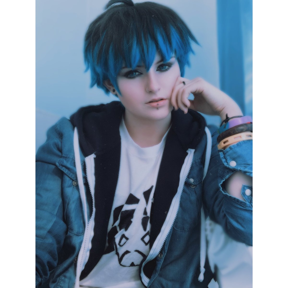 Lolipopopu's tweet photo. Luka from miraculous cosplay :) #miraculous #ladybug #MiraculousLadybug #luka #LukaCouffaine #lukacouffainecosplay #mlb #mlbcosplay #miraculousladybugcosplay https://t.co/ND6PDiETwT