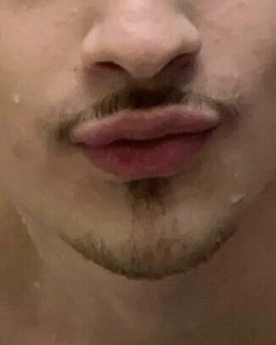 yren💎 tweet media