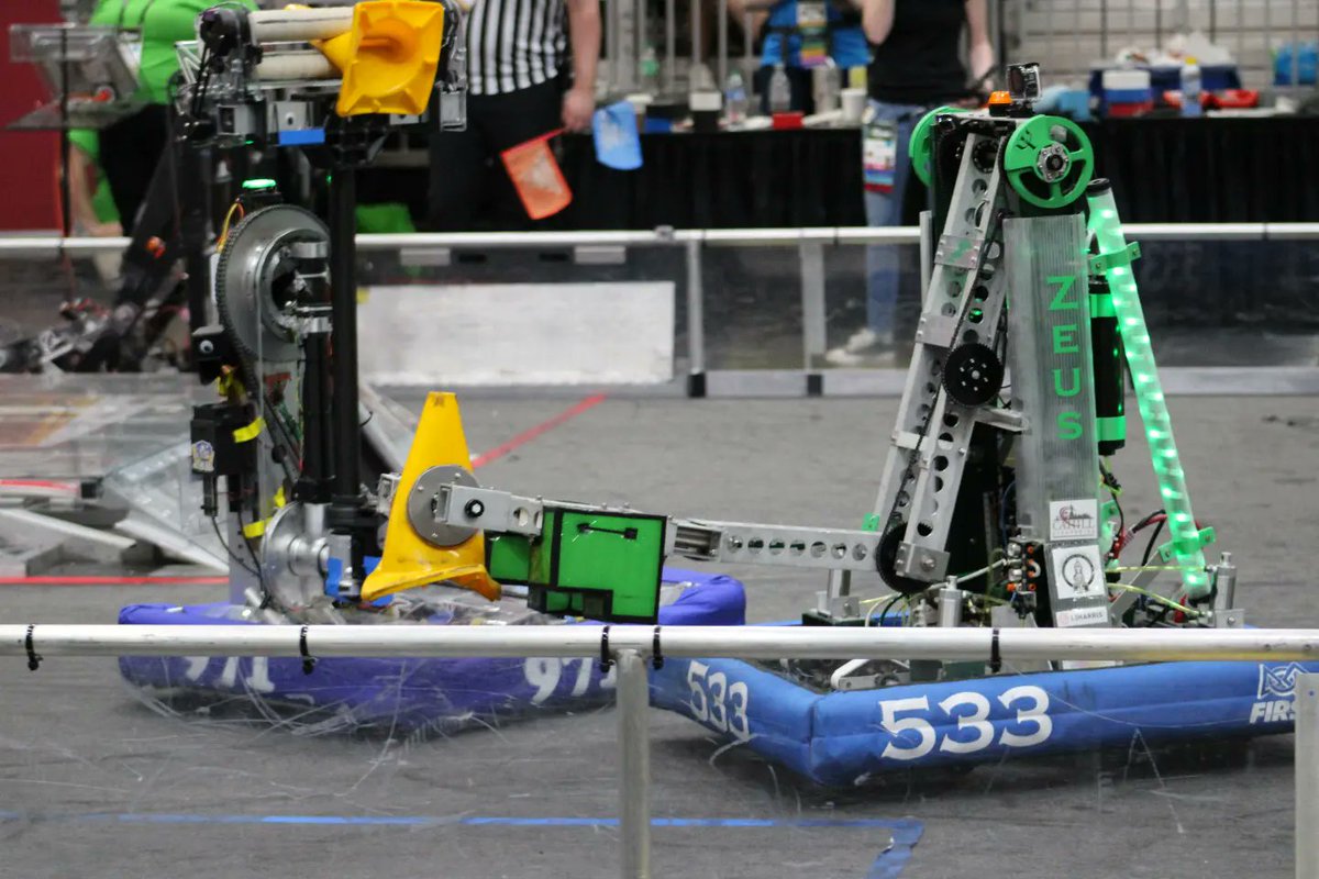frcteam533's tweet photo. Pics from our first five quals yesterday! You could say we look good in blue π¦π΅π
#Team533 #PSIcotics #FIRSTRobotics #FRC #OMGRobots #Robots #STEM https://t.co/U1cshXiTqo