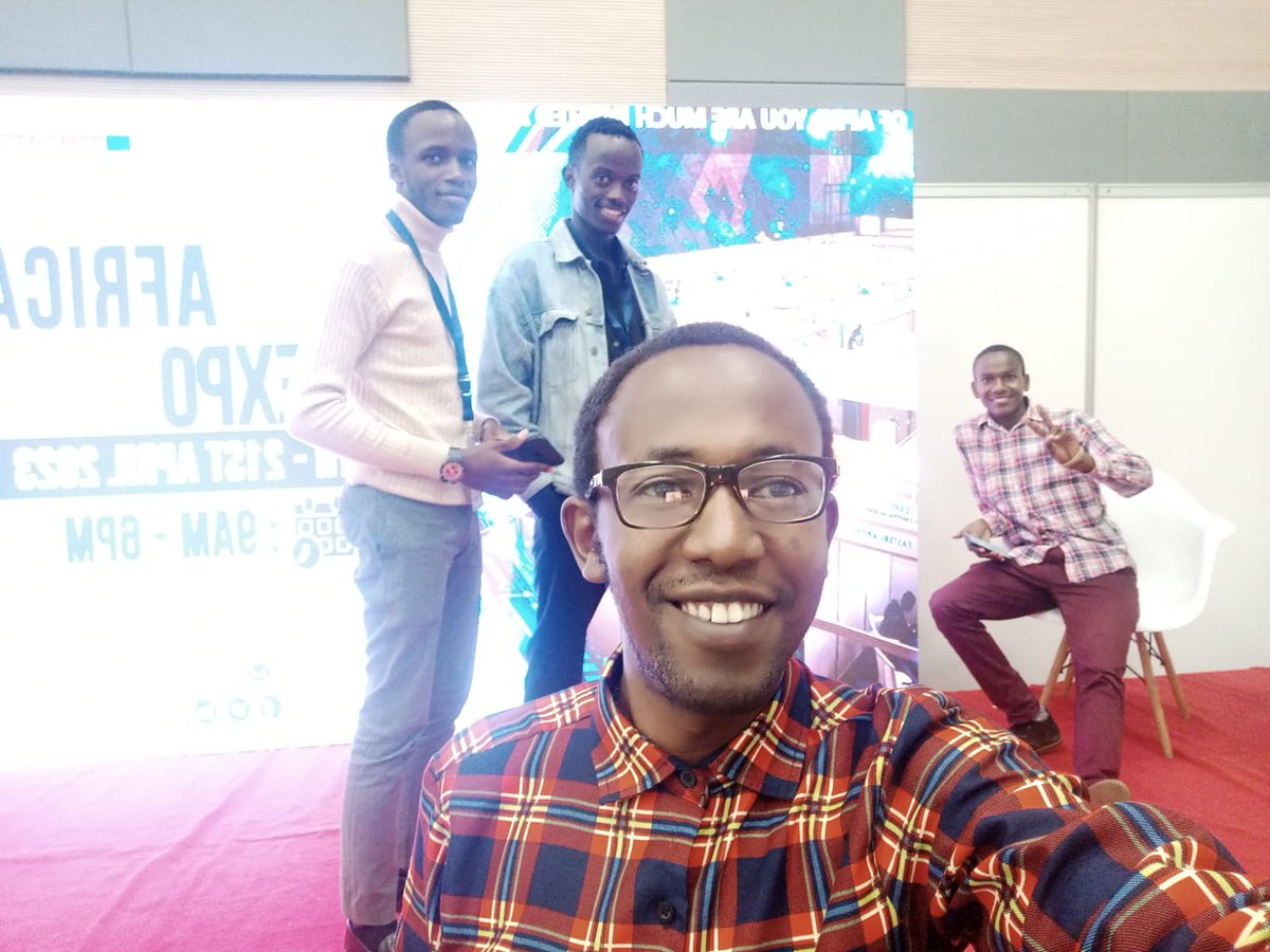 gitau301's tweet photo. #Temsictexpo
@Mr_error001 
@lulutechnologie 
@MosesNgureh 
#TEMsICTExpo 
#NTTI 
@nairobitti https://t.co/JXZDpvUzLL